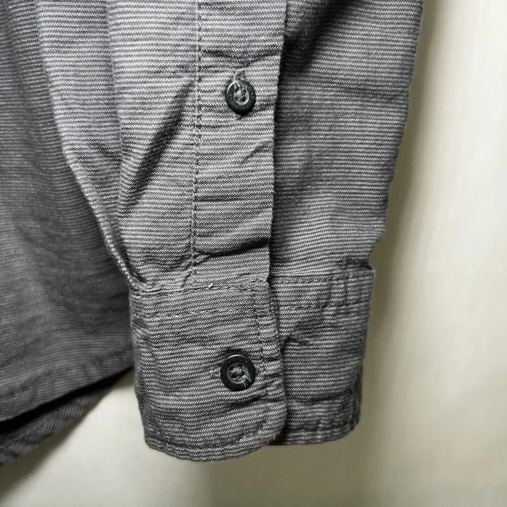 Quiksilver Modern Fit Button Down Shirt Mens Size M Medium Gray Long Sleeve EUC